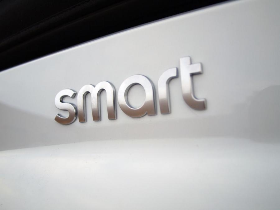 Логотип Smart ForTwo 2009 года  (фото 32 из 39)